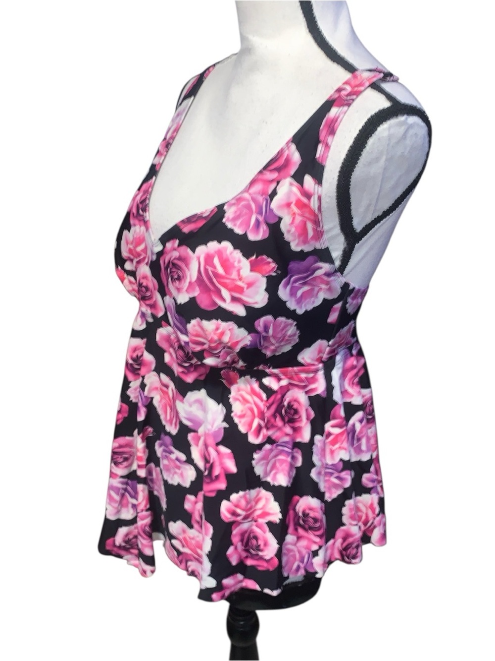 Torrid Floral V-Neck Sleeveless Peplum Swimsuit Tankini Top Criss Cross Back - Picture 2 of 5